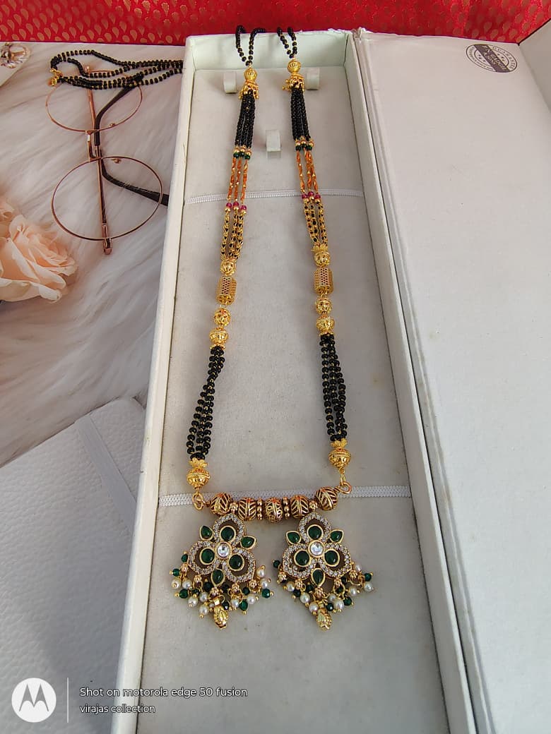 Fancy pot with fancy wati mangalsutra