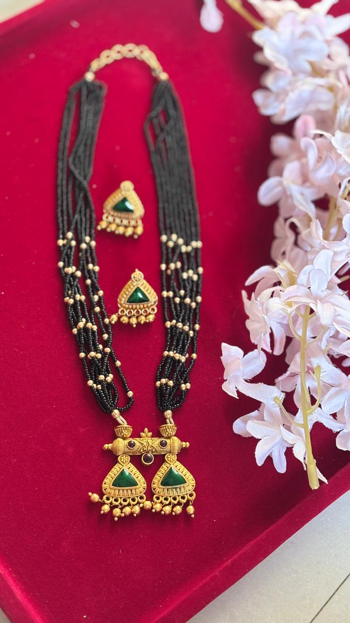 tradtional mangalsutra