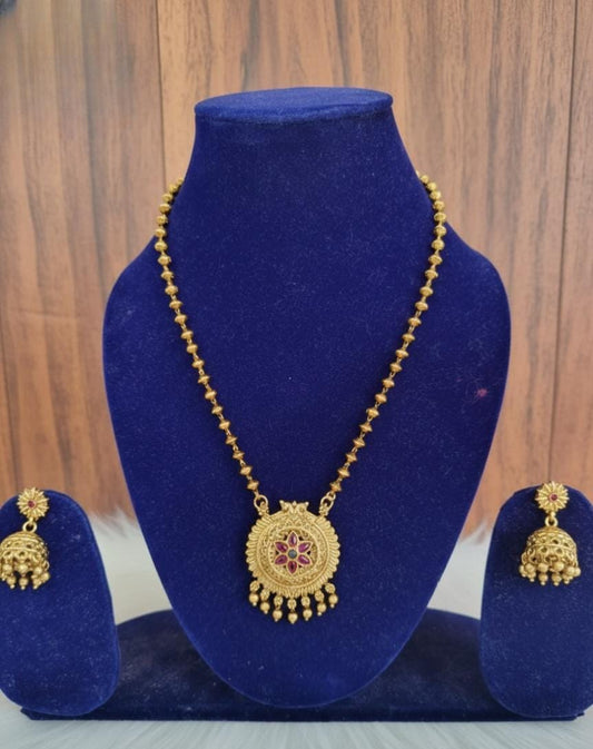 Premium Quality Matt Short set with earrings