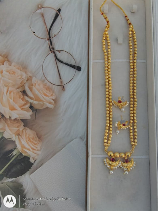 Chandrakor neckset With earrings